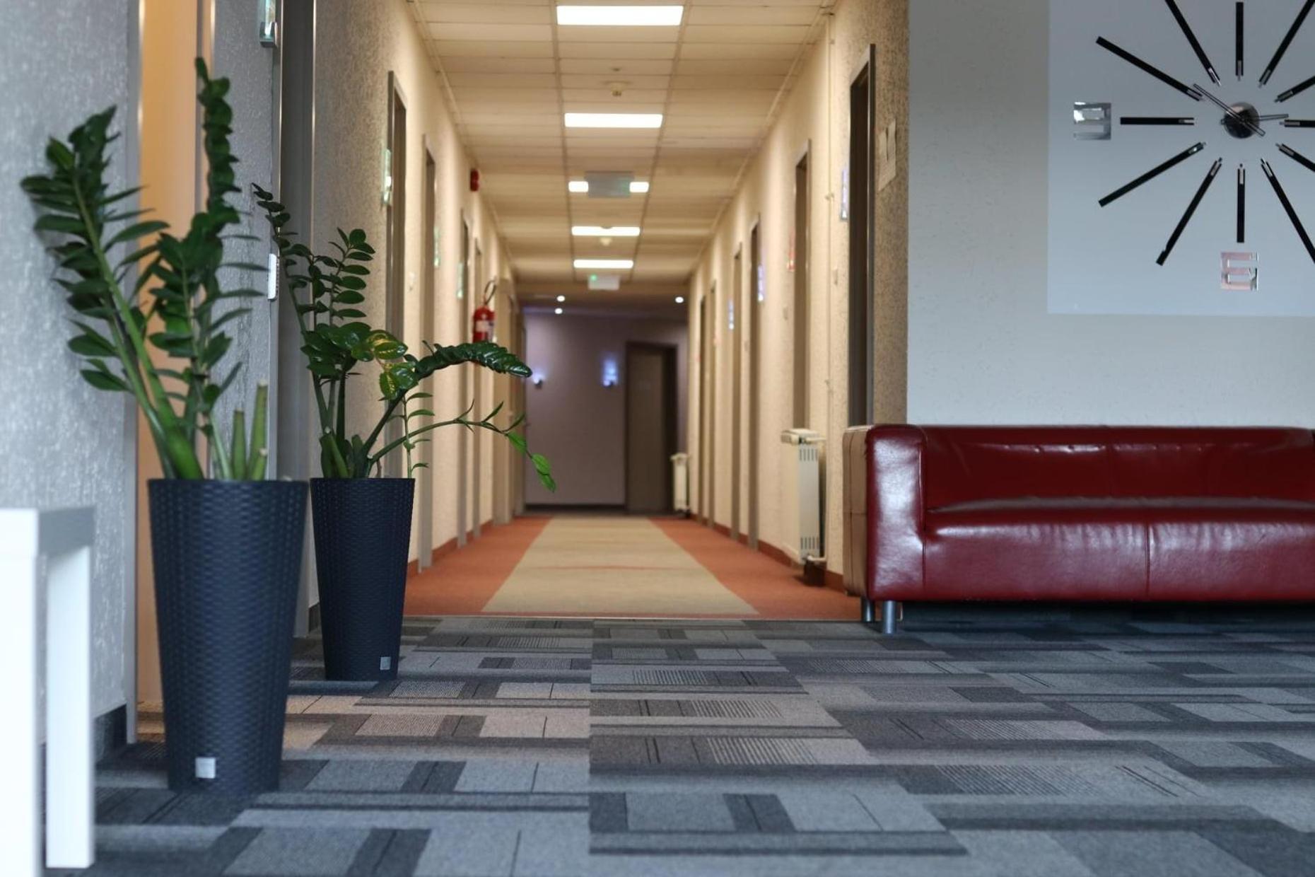 Only 15 Minutes To City Center, Free Secure Parking Budapest Exterior foto